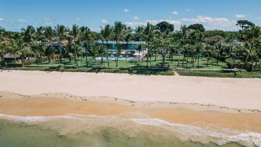 6 Hidden Beaches in Arraial d’Ajuda You Need to Explore